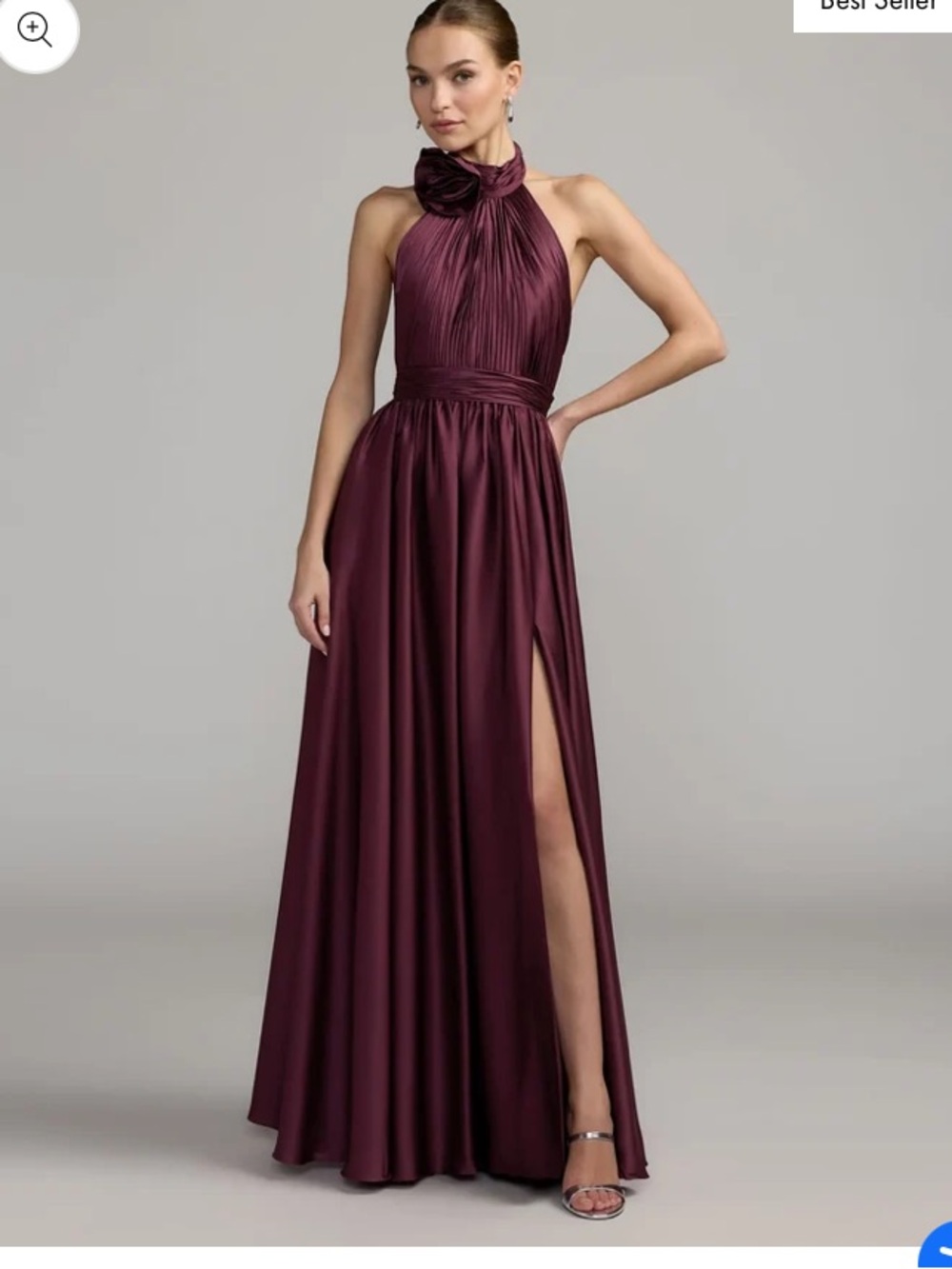 IEENA FOR MAC DUGGAL Purple Halter Neck Open Back Satin Gown With Slit 10